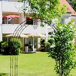 Haus Am Muehlenweg - 2 Haus I - Sonniges Und Modernes Διαμέρισμα Bad Wörishofen